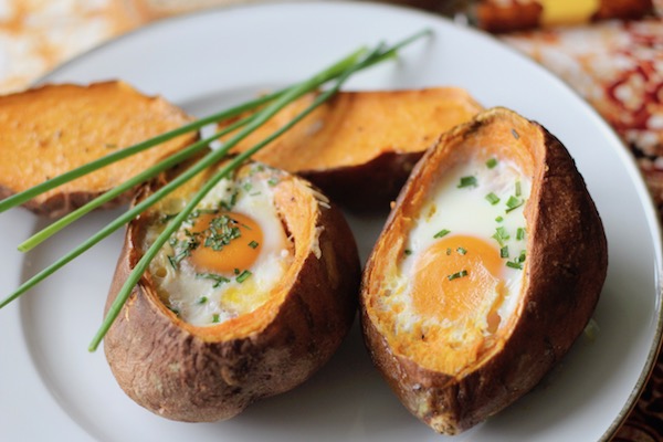 Breakfast Sweet Potatoes: Eggs Baked in Sweet Potatoes with Cheese & Bacon