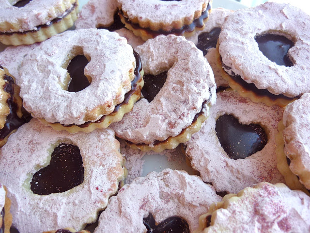 Valentine’s Linzer Cookies withChocolate Cinnamon Ganache