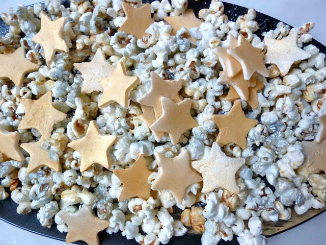Silver Screen Sugar Popcorn with Golden Stars