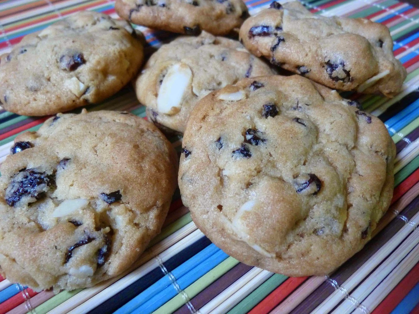 Currant, Raisin, Lemon, Almond Cookies