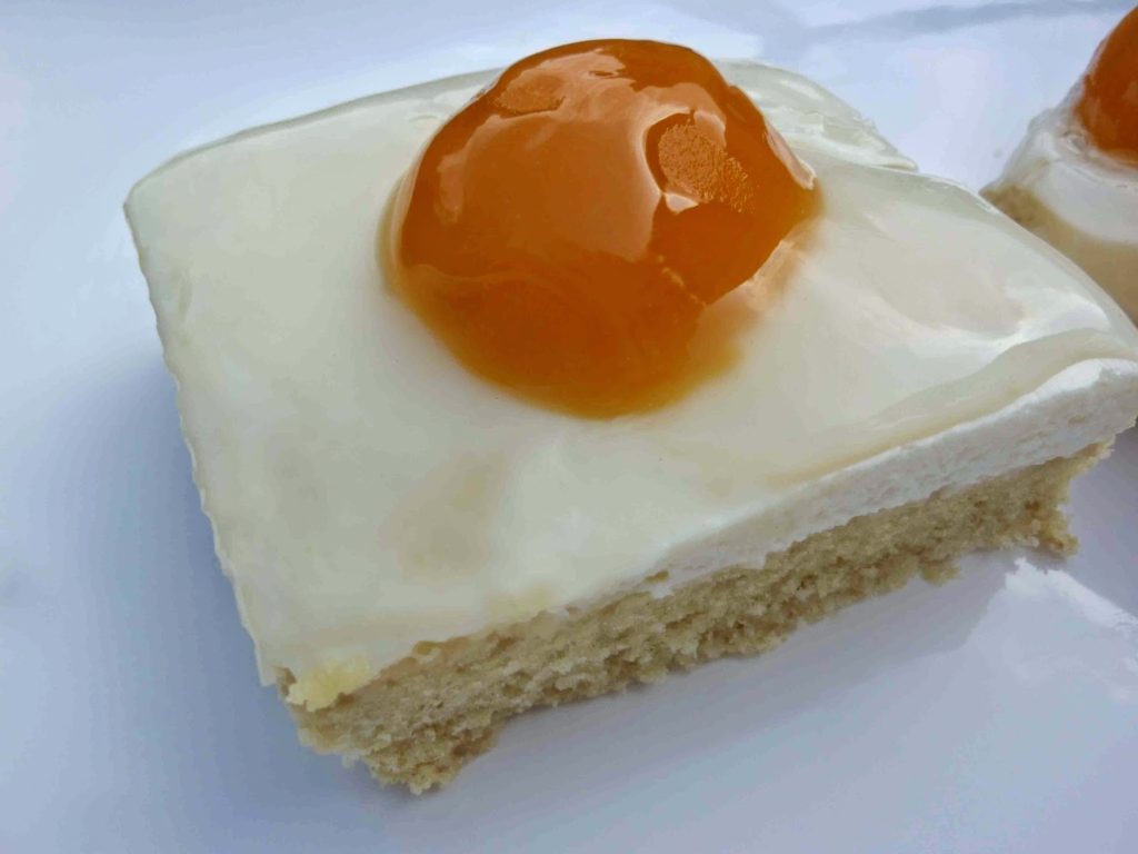Fried Egg Cake (Spiegeleierkuchen) – Diary of a Mad Hausfrau