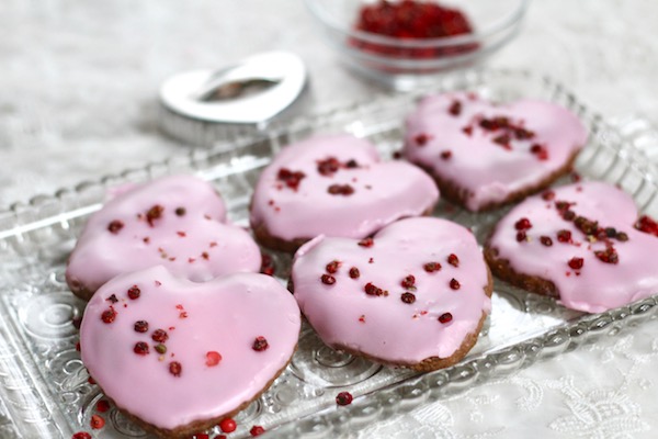 Pink Pepper Chocolate Nut Cookies