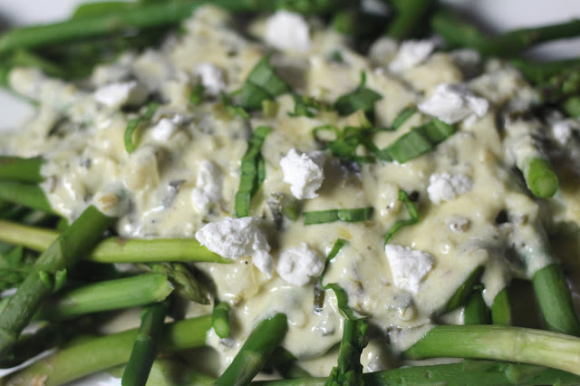 Asparagus in creamy ramp goat cheese sauce