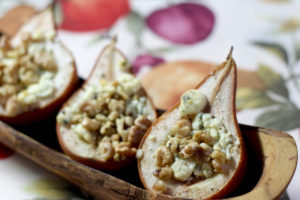 Baked Pears with Blue Cheese and Walnuts