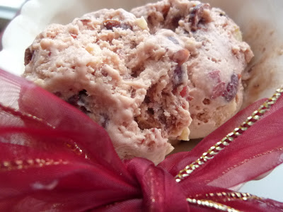 Cranberry Spice White Chocolate Chunk Ice Cream