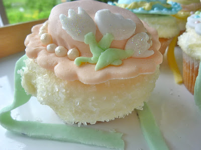 Easter Bonnet Cupcakes