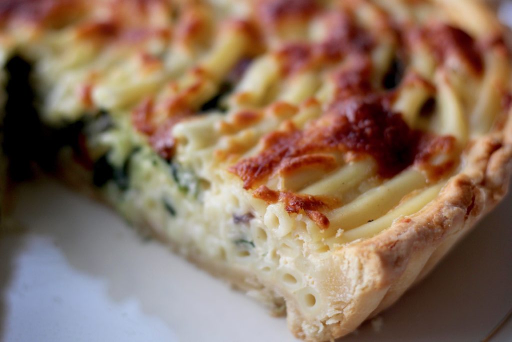 Macaroni Spinach Cheese Tart