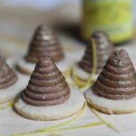 Lemon honey Behive cookies