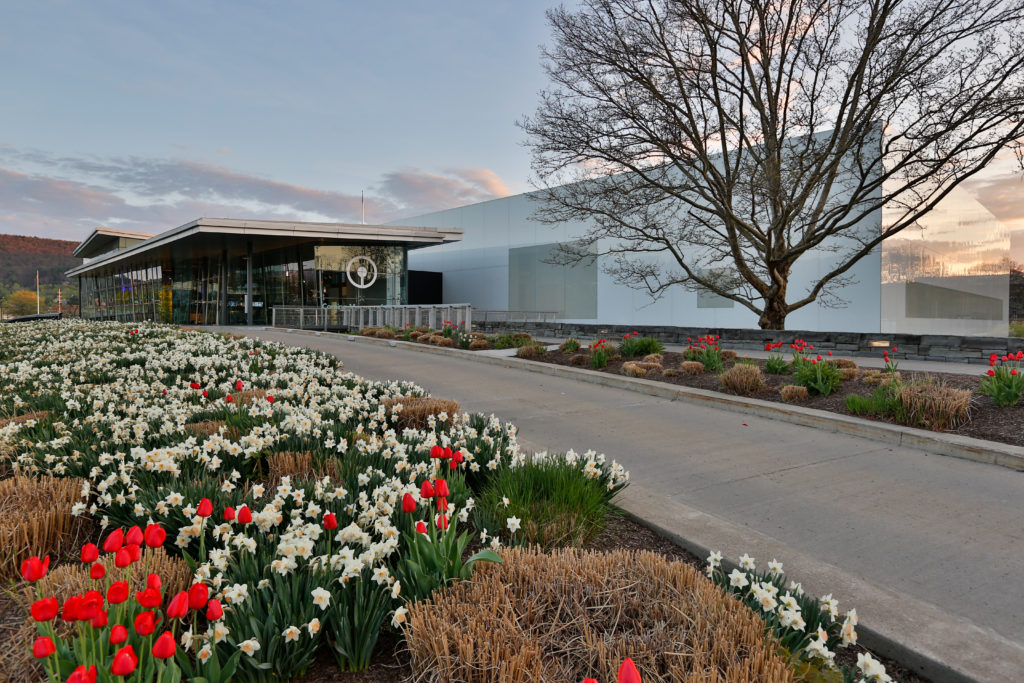 Corning New York: Small Town, Big City Appeal