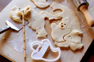 Halloween Ghost Linzer Cookies
