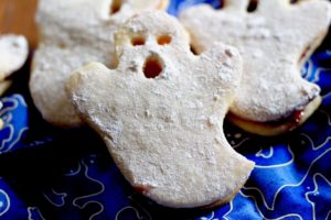 Ghost Linzer Cookies