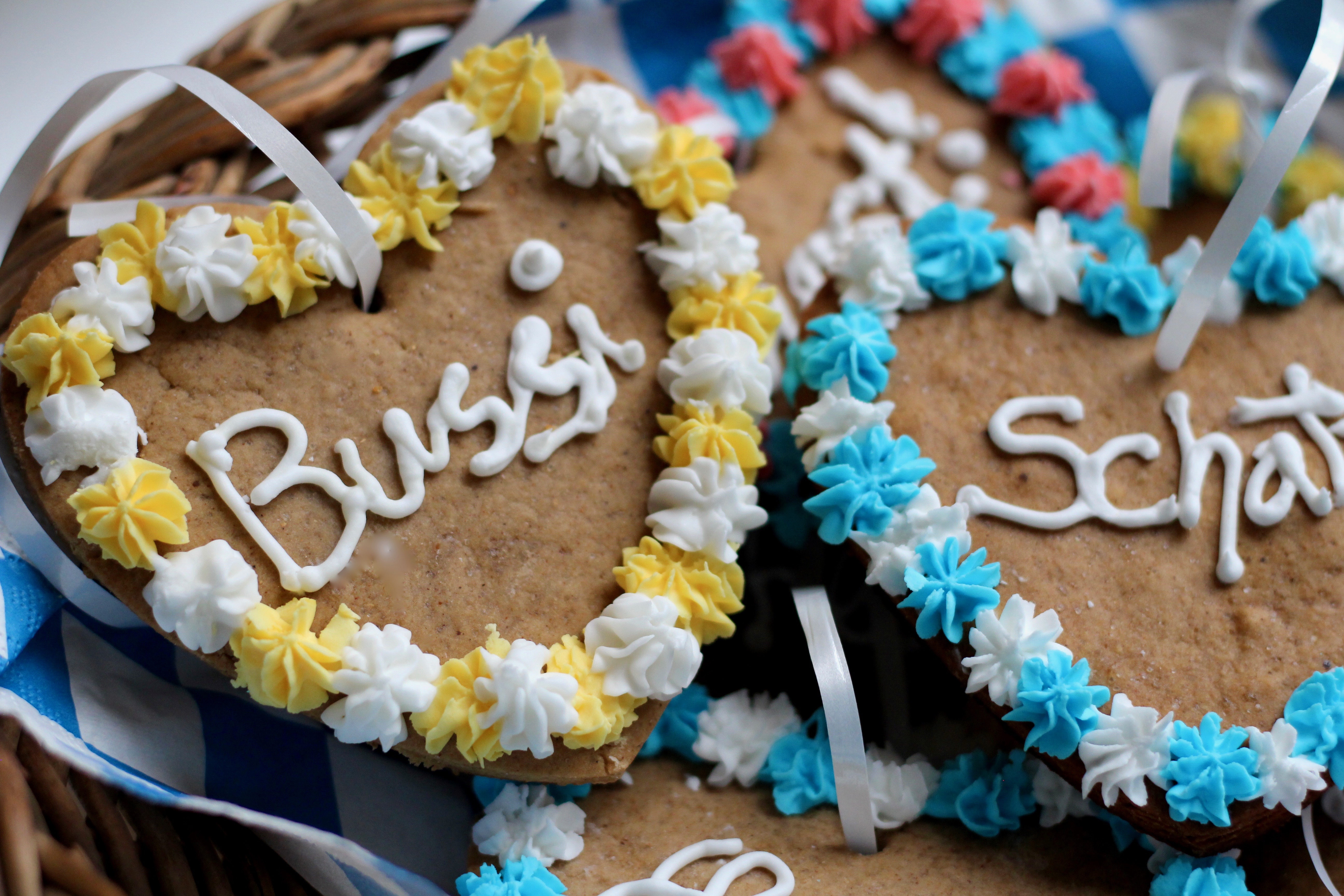 Oktoberfest Gingerbread Hearts