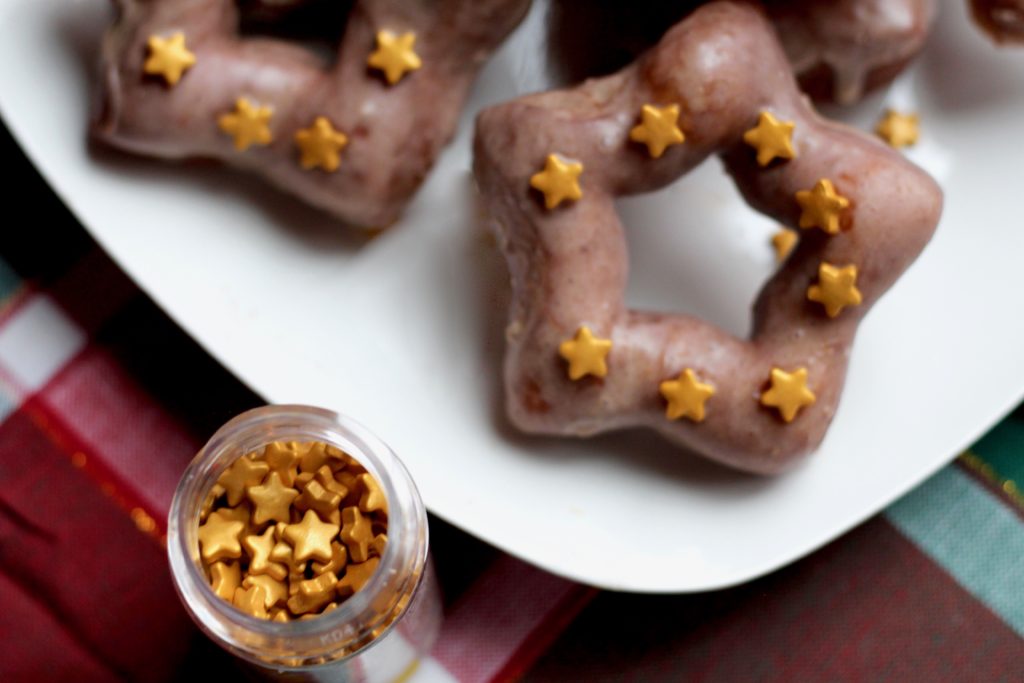 Lebkuchen Star Doughnuts