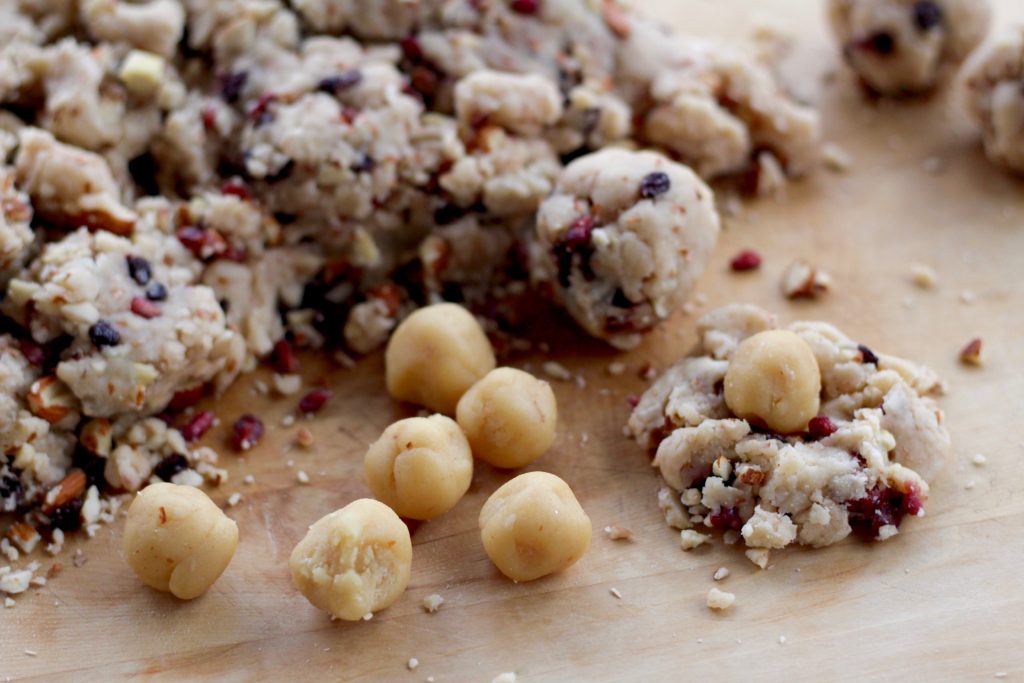 Marzipan Stollen Pops