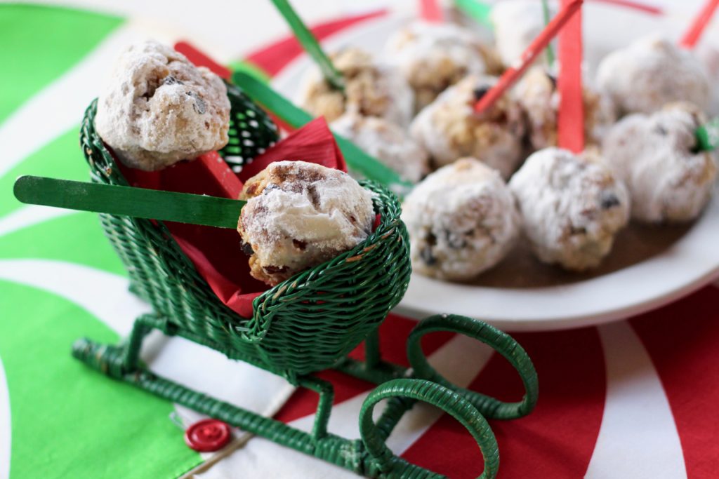 Marzipan Stollen Pops