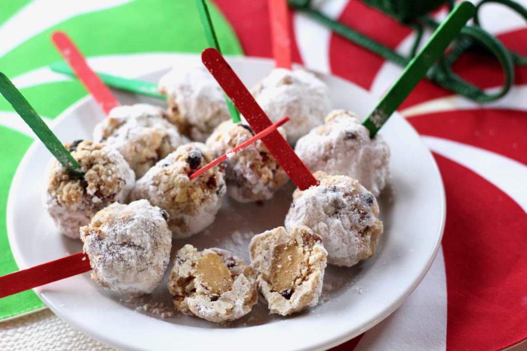 Marzipan Stollen Pops