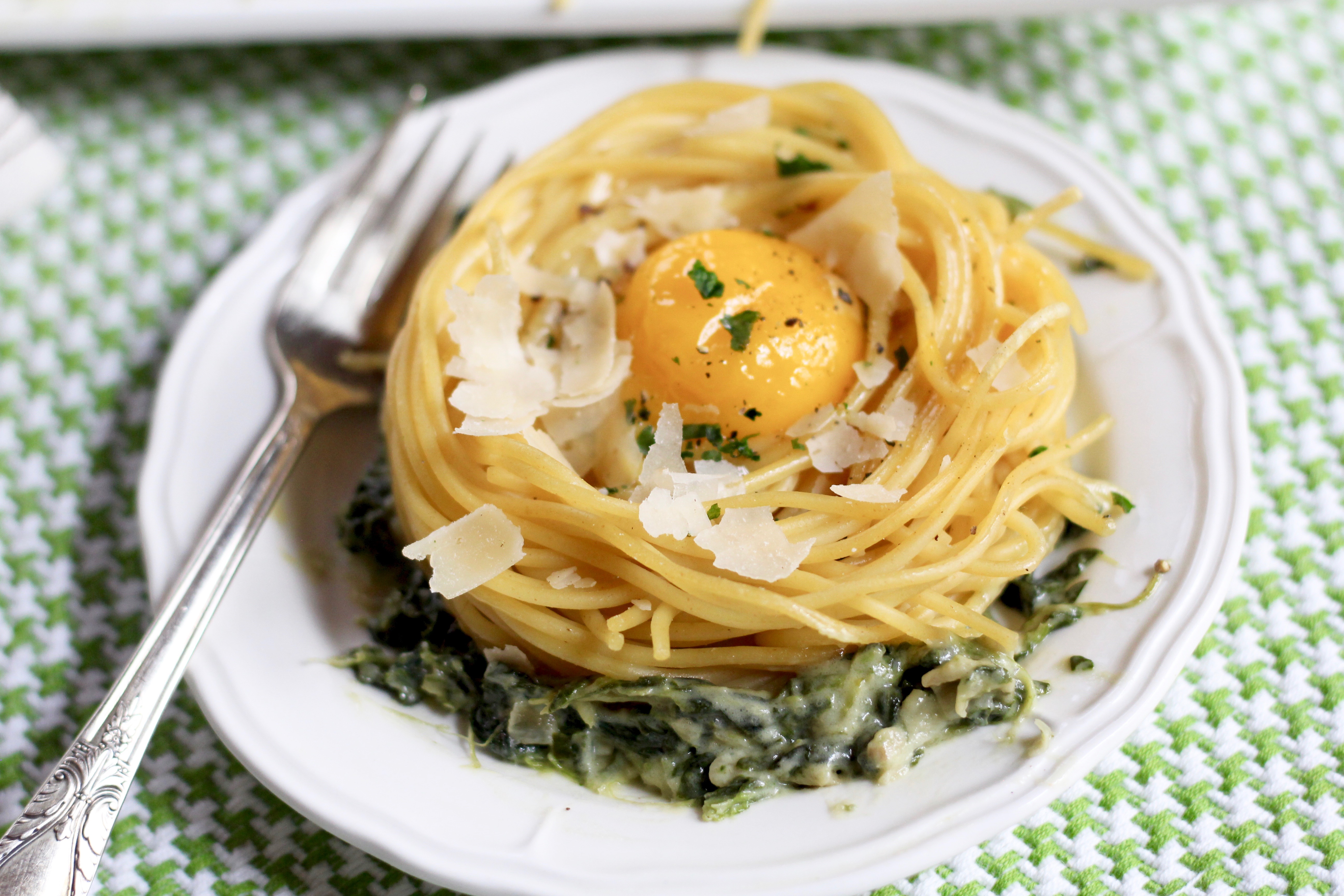 FRIED EGG SPAGHETTI NESTS