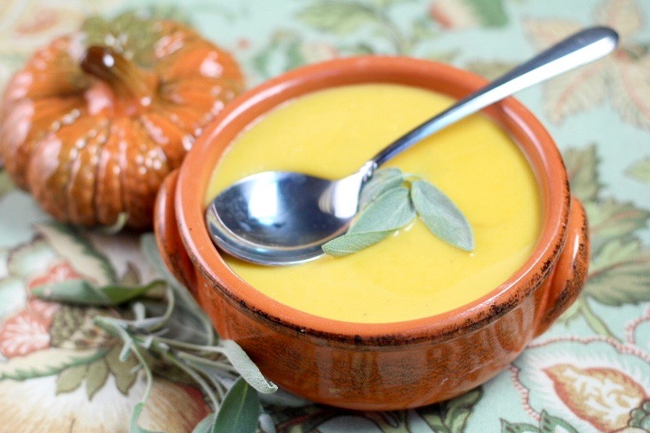 BUTTERNUT SQUASH HONEY SOUP