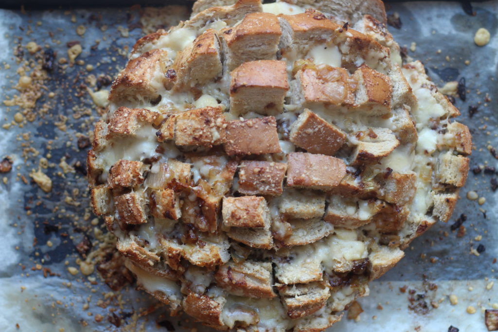 Caramelized Onion Raclette Bread