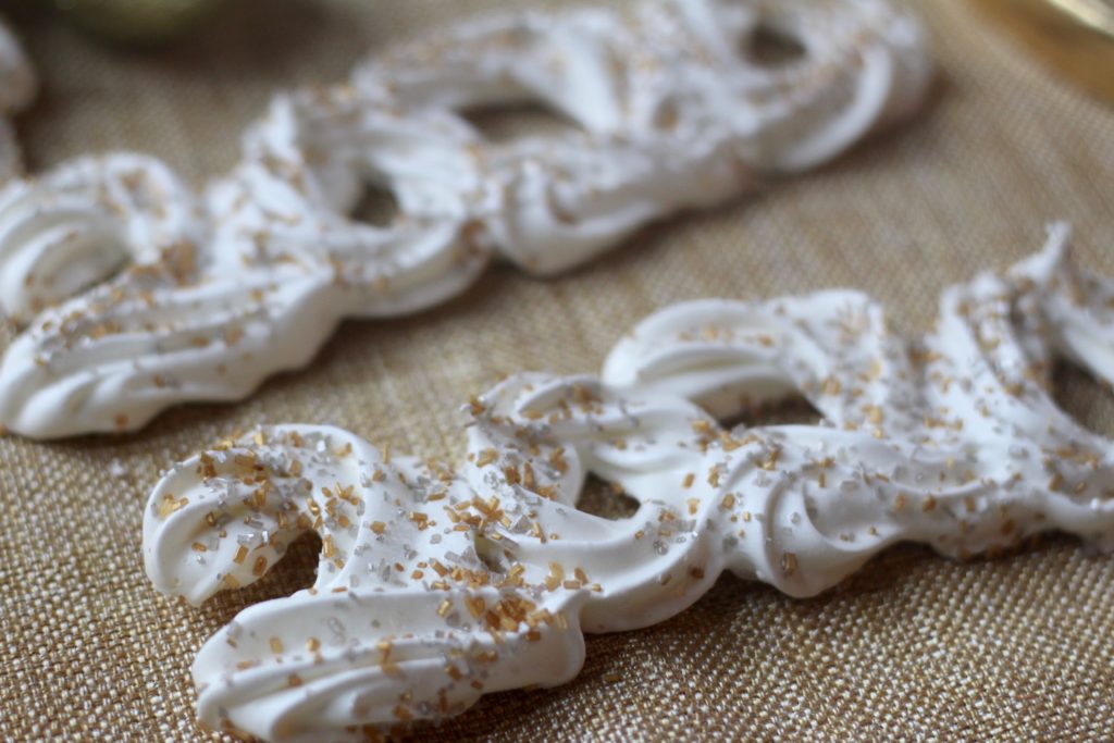 New Year's Champagne Meringues