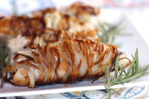 GARLIC CHICKEN WRAPPED IN POTATO JACKETS