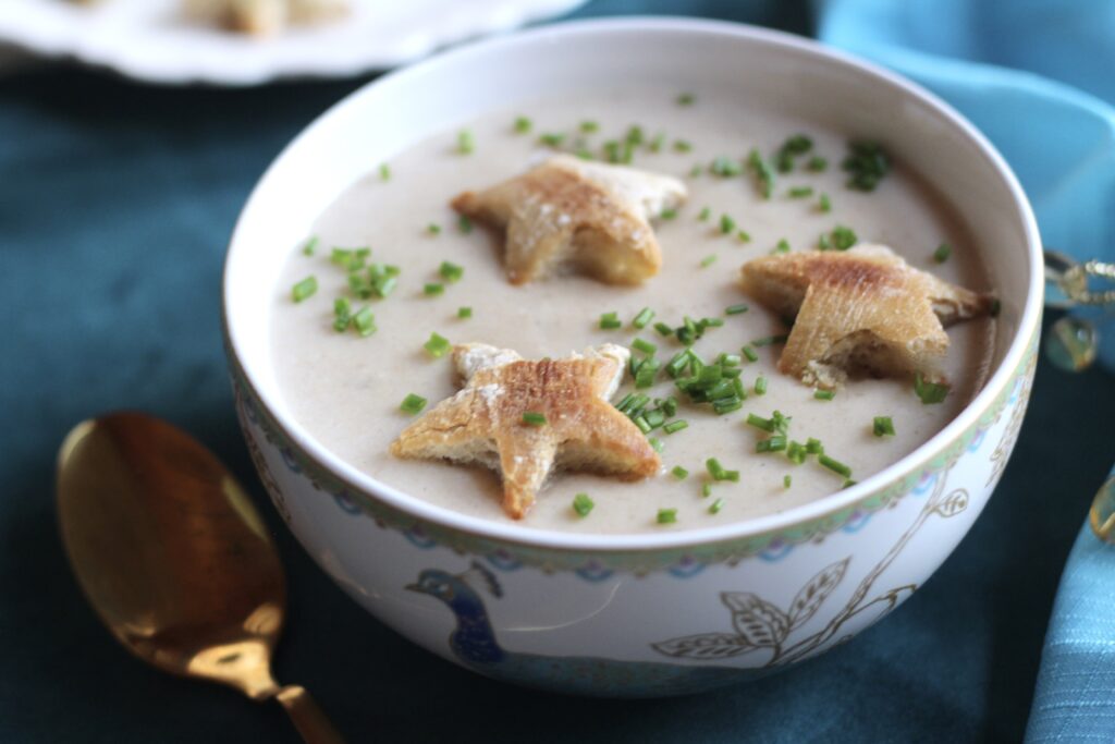 Festive Cheese Fondue Soup
