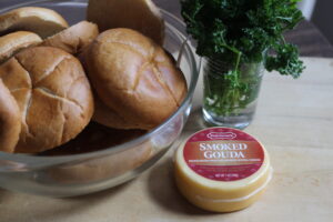 smoked gouda cheese and stale rolls