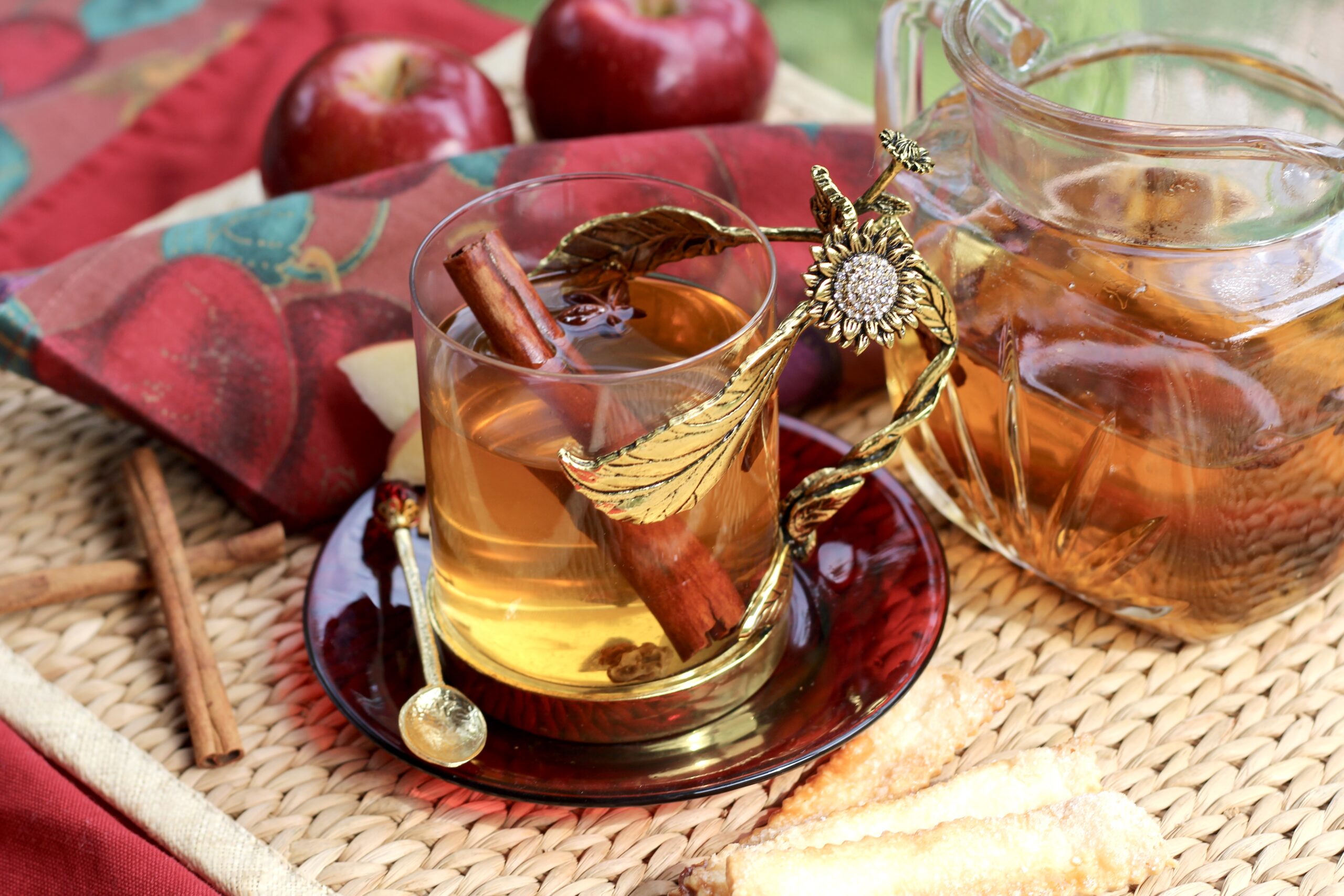 hot apple pie punch