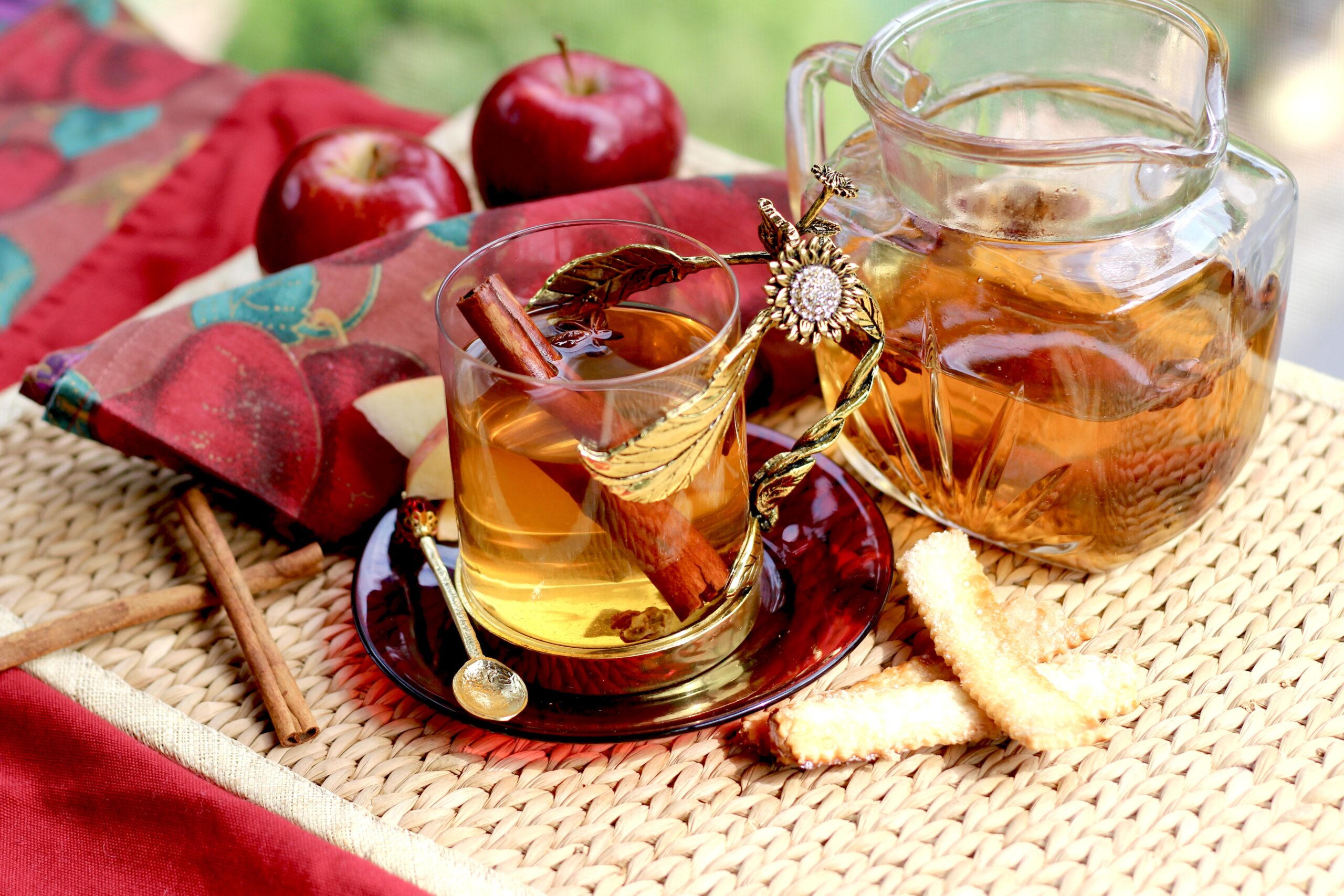 hot apple pie punch