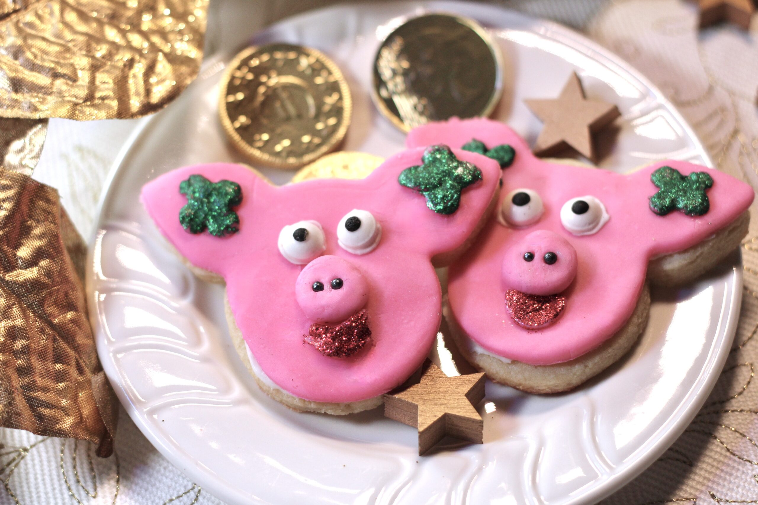 Lucky Pig Fondant cookies