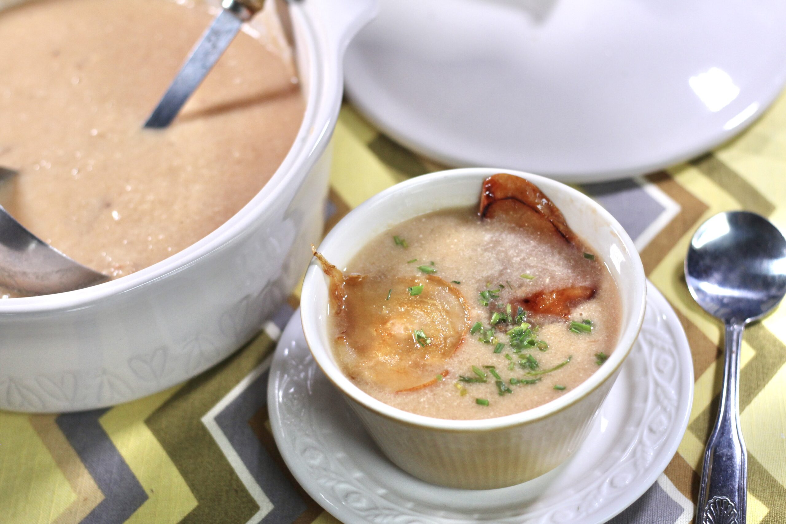 CREAMY PEAR PARSNIP SOUP