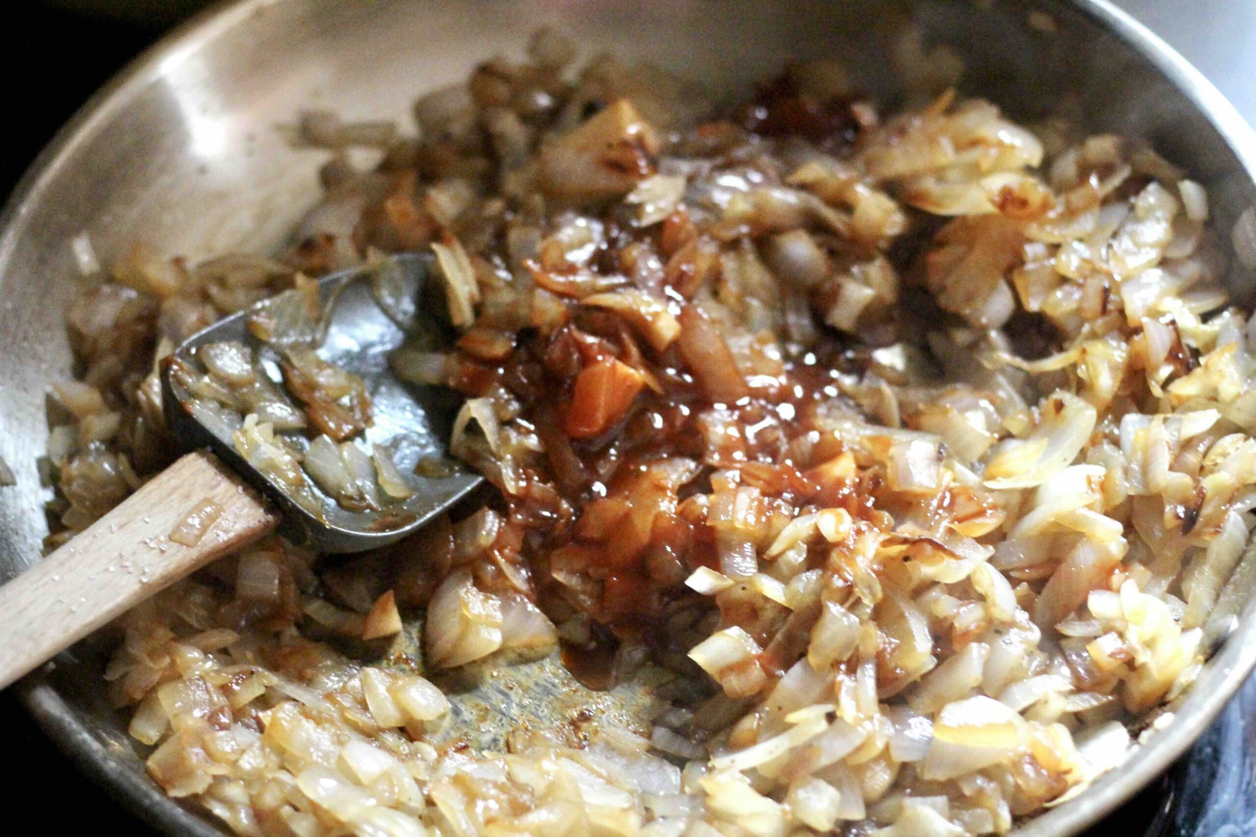 Caramelizing onions with Gochujang