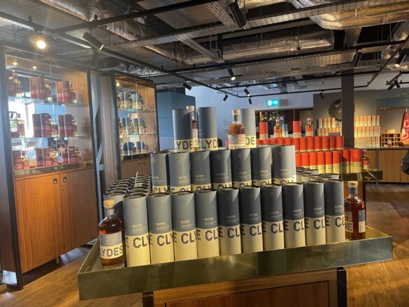 6 Gorgeous Glasgow Stops - The Clydeside Distillery