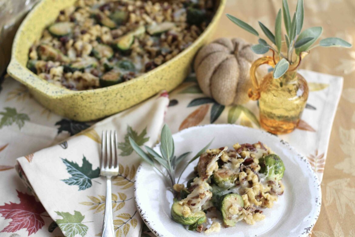 Brussel Sprouts Pecan Käsespätzle Casserole