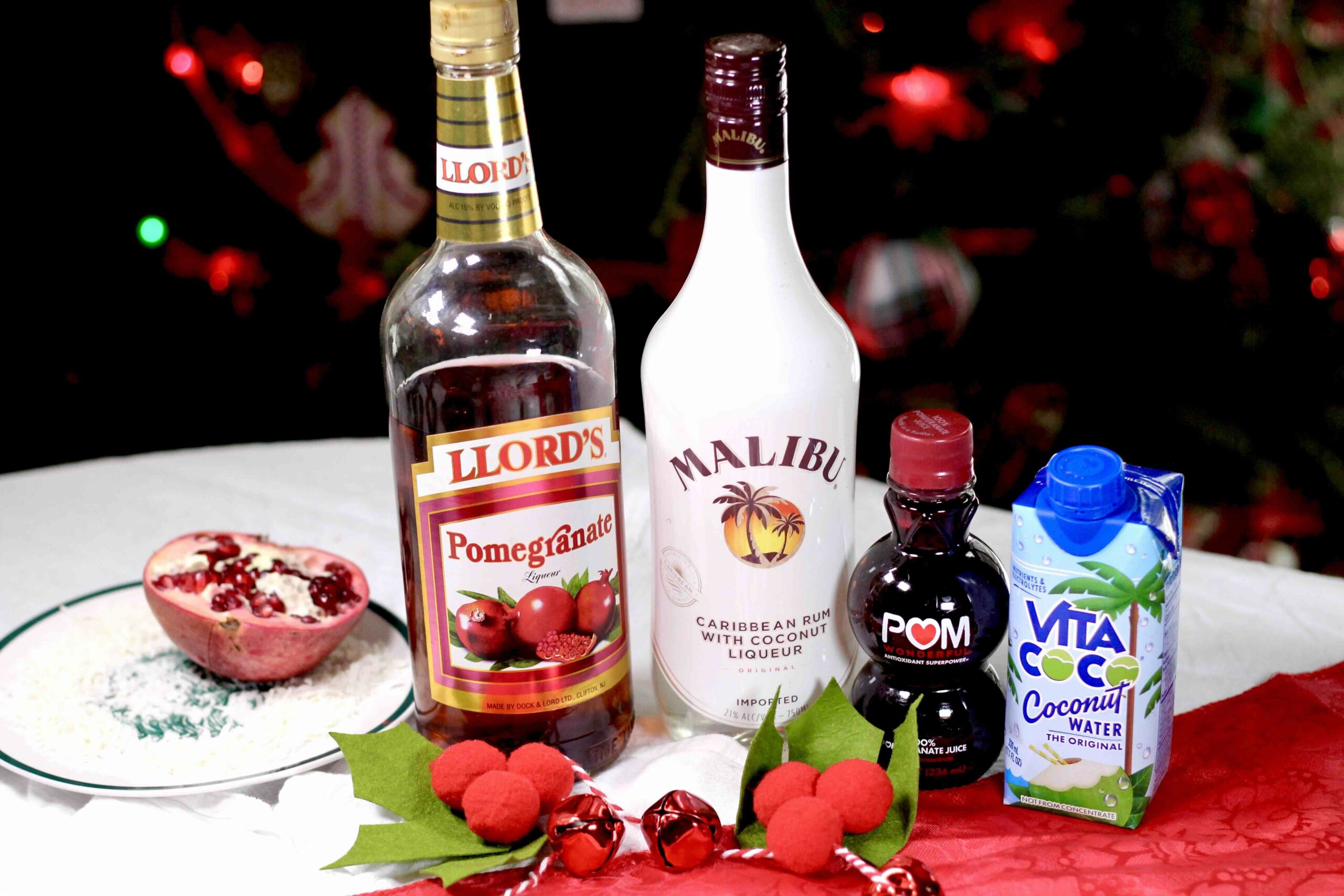 Coconut Pomegranate Christmas Cocktail  ingredients