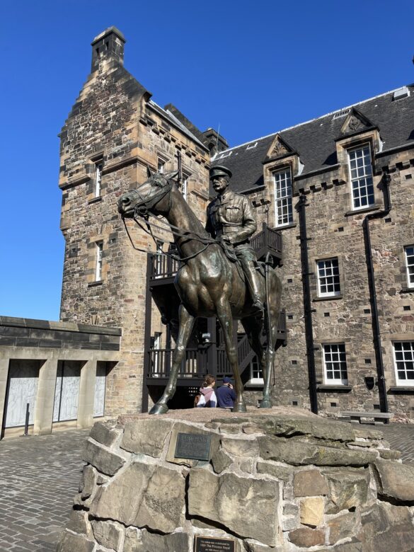 Six Sensational Edinburgh Experiences - Edinburgh Castle Scotland