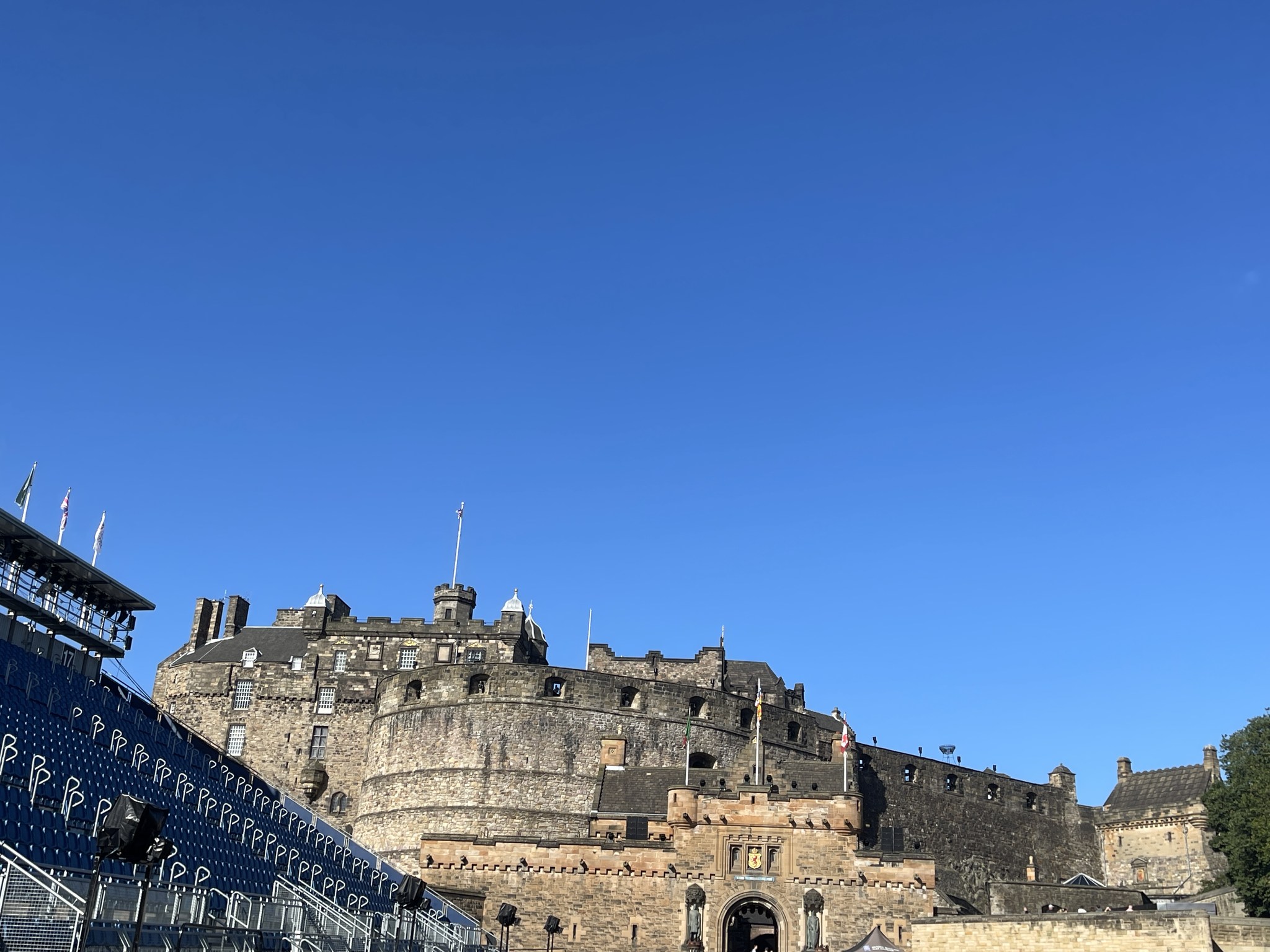 Six Sensational Edinburgh Experiences -Edinburgh Castle Scotland