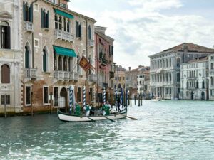5 Floating city Favorites Venice Scenes