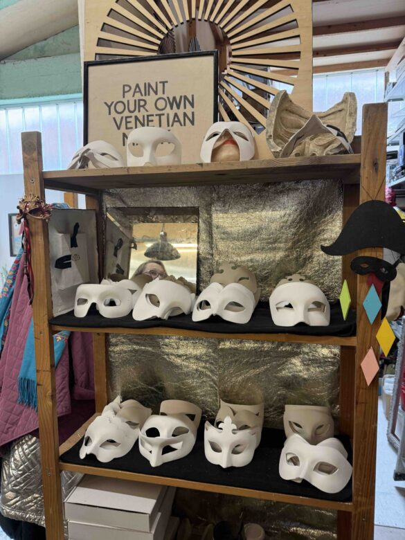 5 Floating City Favorites- Mask Making Class Venice Italy