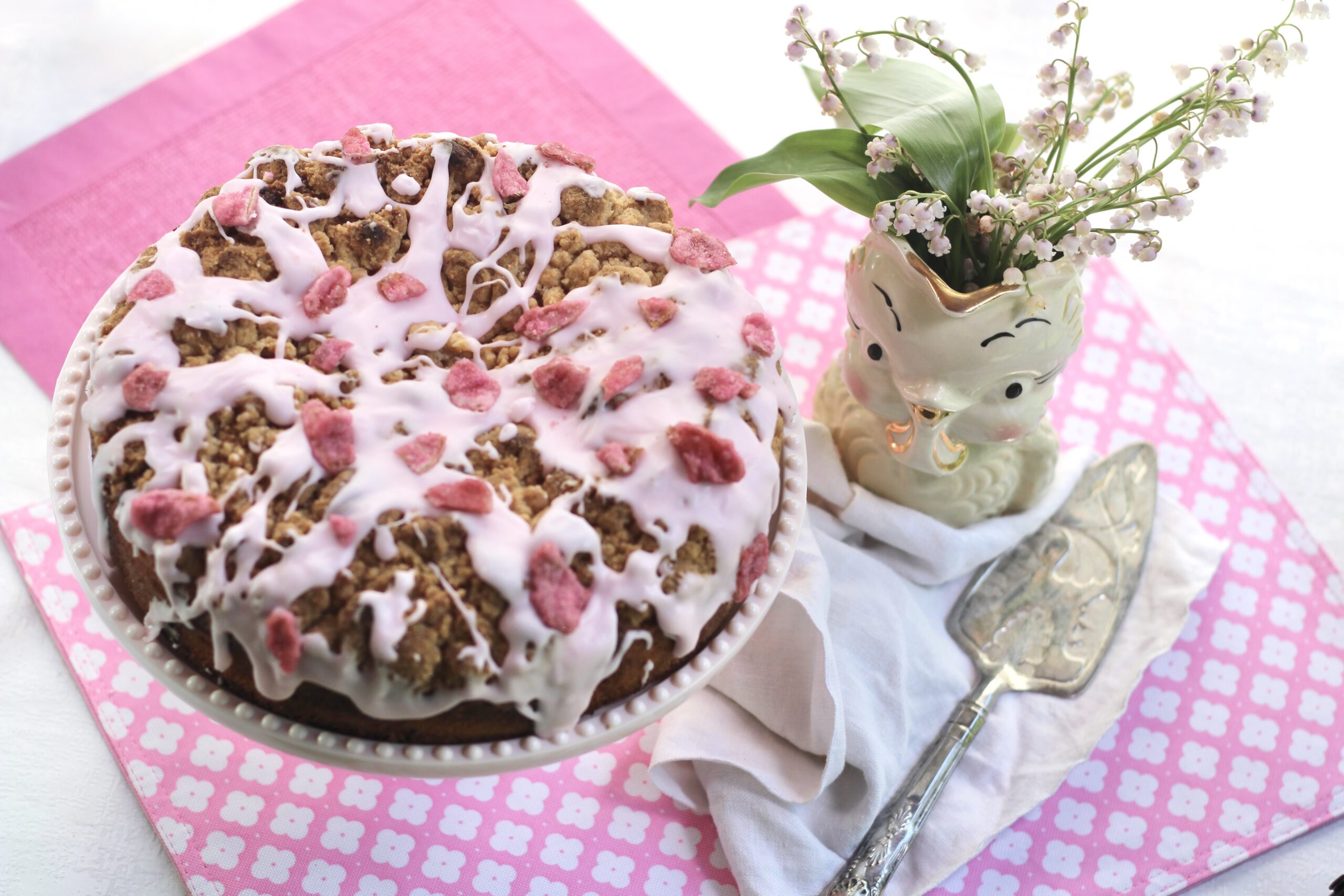 Rose Jam Streusel Cake