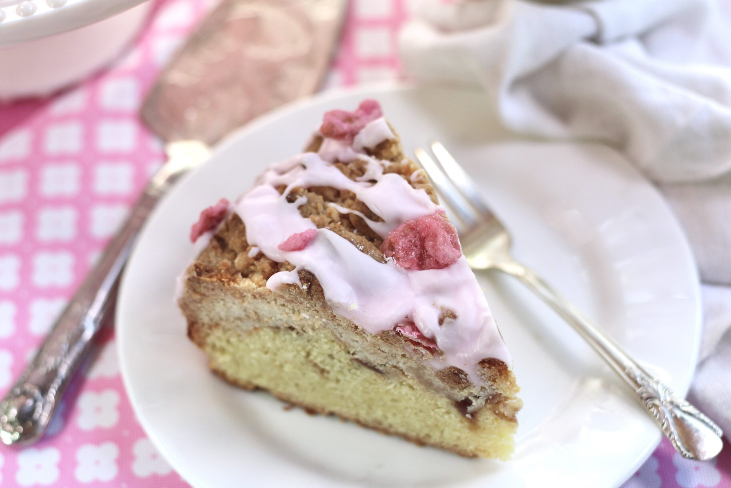 Rose Jam Streusel Cake