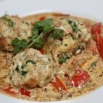 Bread Knödel in Pepper Cream