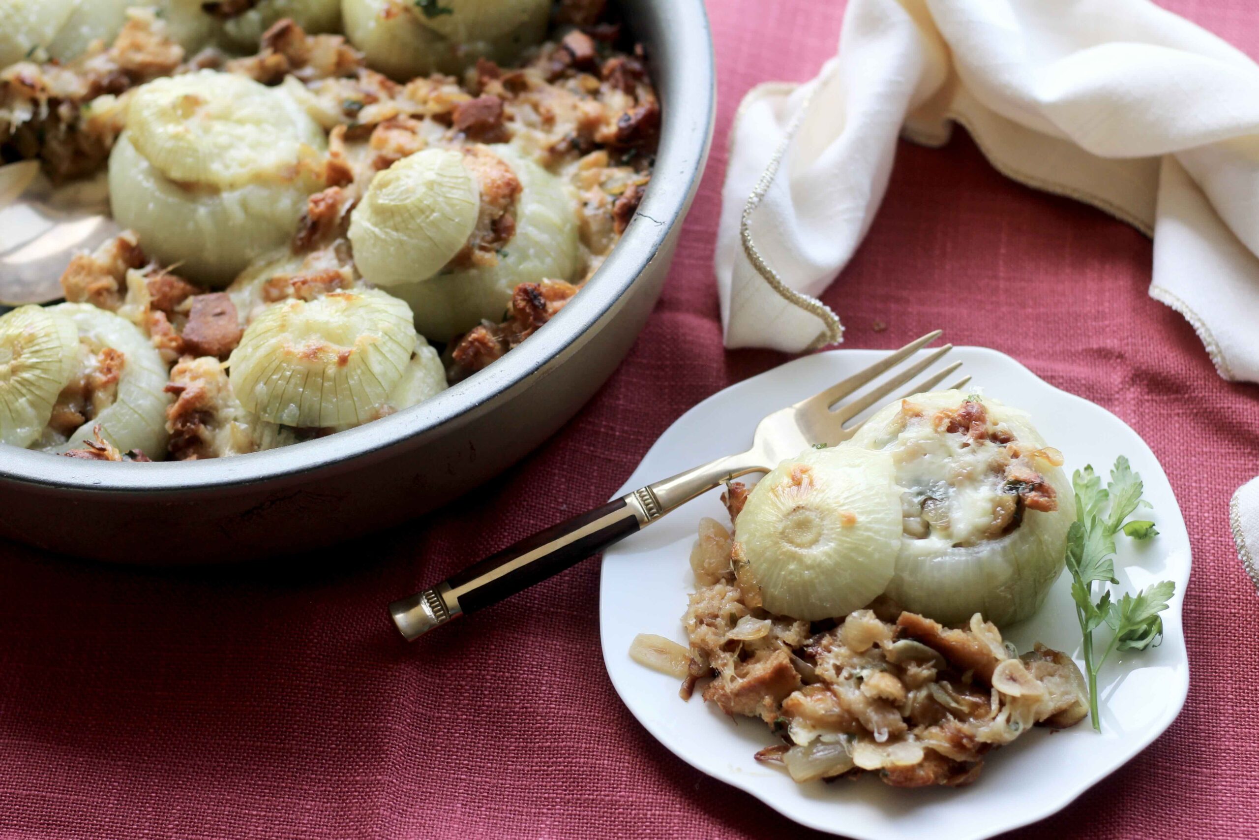 Cheesy Garlic Bread Stuffed Onions