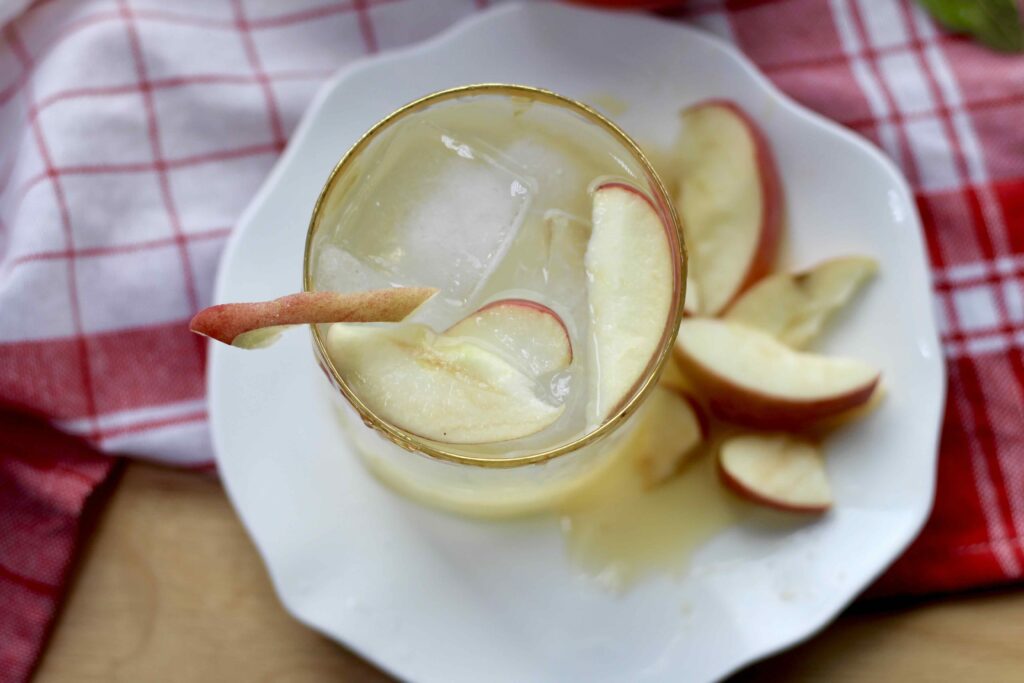 Apple Honey Gin & Tonic