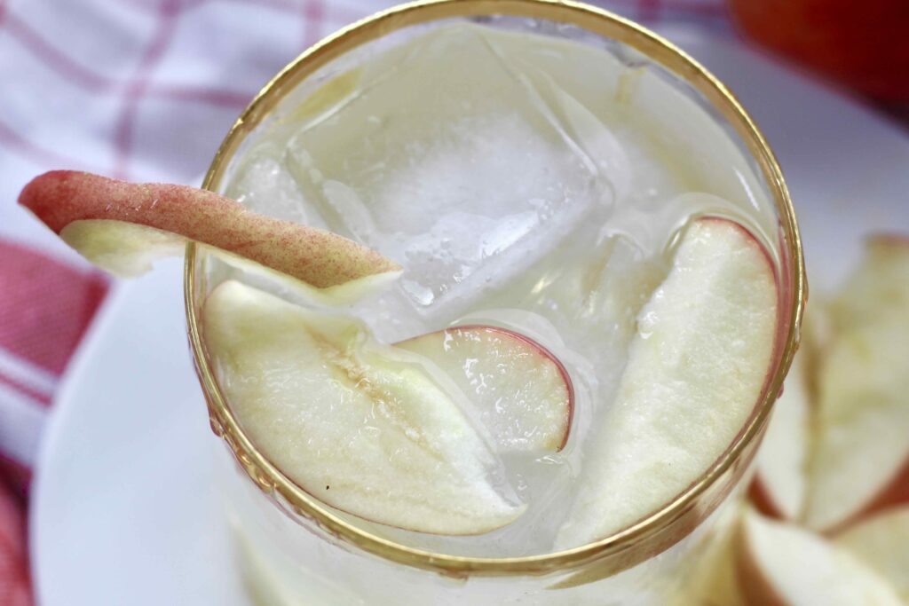 Apple Honey Gin & Tonic