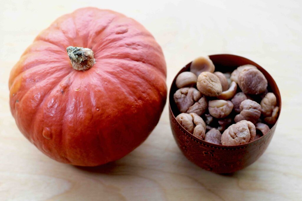 Hokkaido Pumpkin and peeled chestnuts