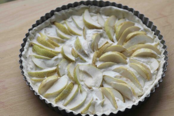 Pear Walnut Emmentaler Tart