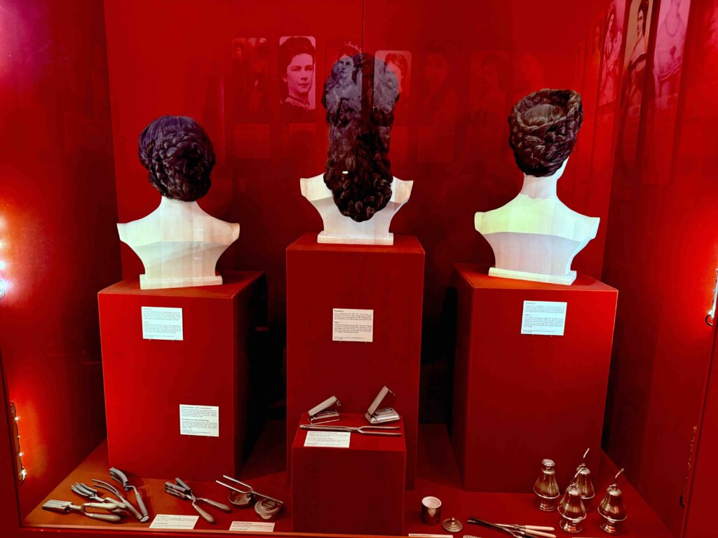 Vienna's treasures - Sisi Museum