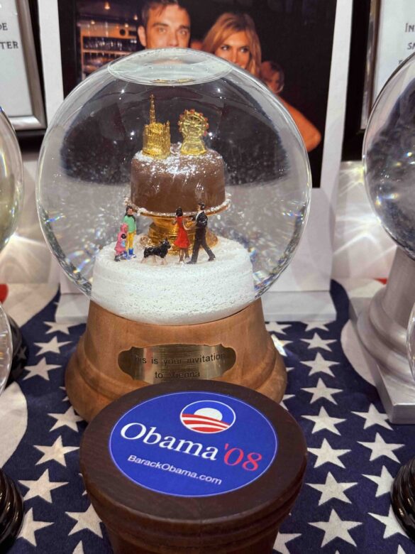 Snow Globe Museum Vienna