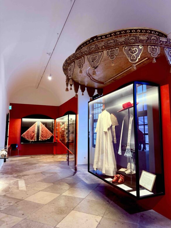 Vienna's Treasures St Charles Church